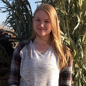 Meet your Posher, Jacquelyn